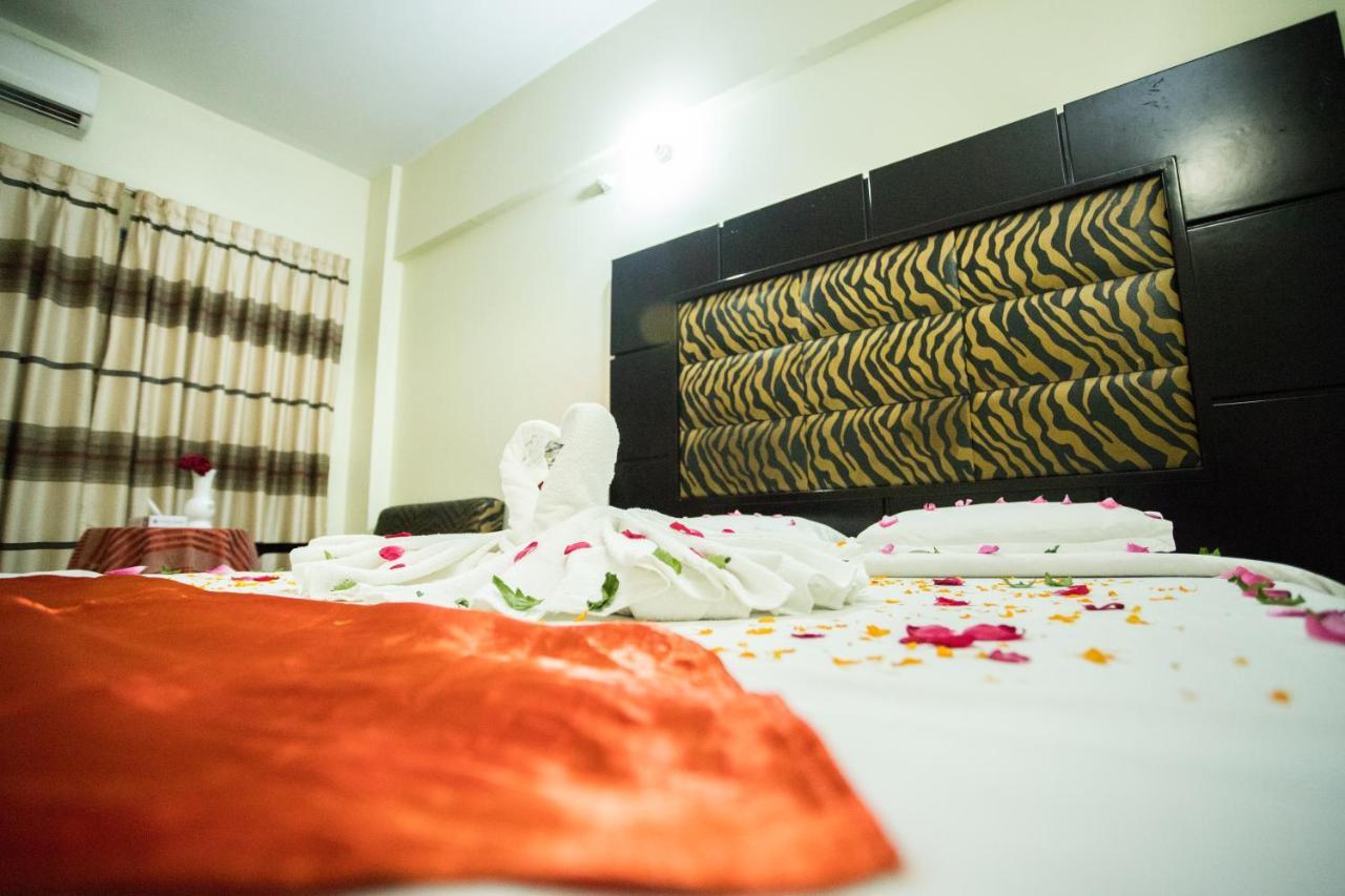 Hotel Mishuk Cox's Bazar Dış mekan fotoğraf