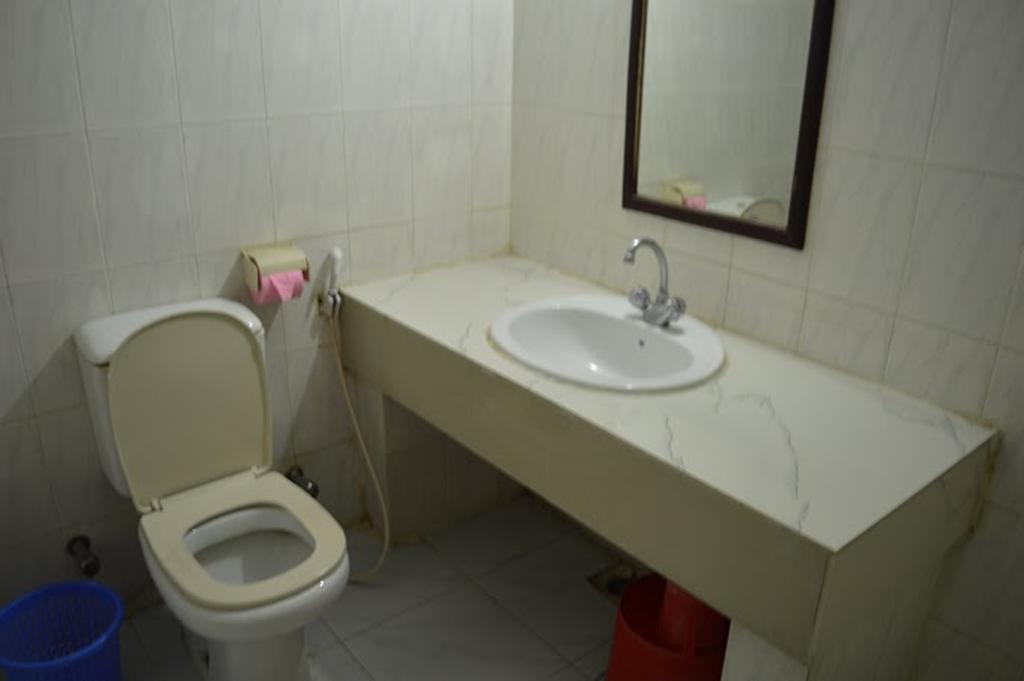 Hotel Mishuk Cox's Bazar Dış mekan fotoğraf