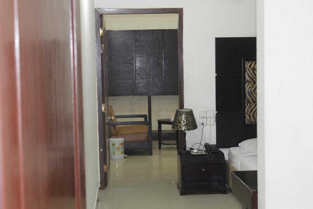 Hotel Mishuk Cox's Bazar Dış mekan fotoğraf